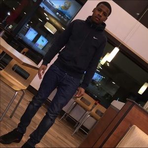 Meet your Posher, Darnell